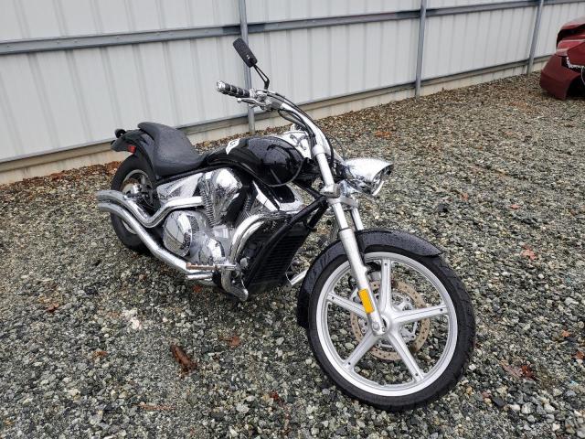 JH2SC6706AK000879 - 2010 HONDA VT1300 CS BLACK photo 1