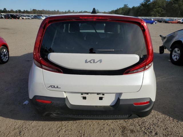 KNDJ23AU5N7177286 - 2022 KIA SOUL LX WHITE photo 6