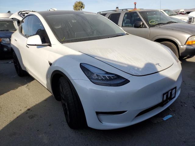 5YJYGAEE3MF206512 - 2021 TESLA MODEL Y WHITE photo 4