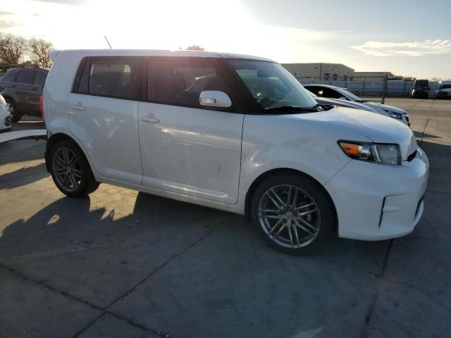 JTLZE4FE0C1143651 - 2012 TOYOTA SCION XB თეთრი ფოტო 4