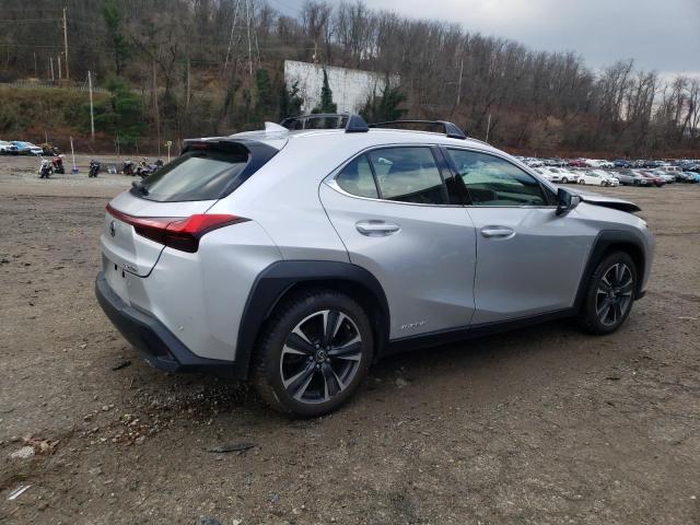 JTHP9JBH4L2024919 - 2020 LEXUS UX 250H SILVER photo 3