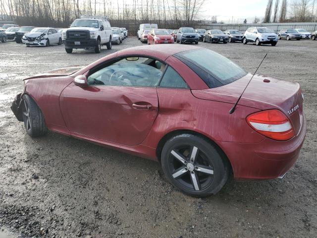 WDBWK54F27F141044 - 2007 MERCEDES-BENZ SLK 280 RED photo 2