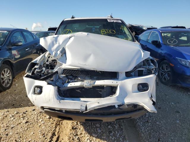 1GNDV33L35D244842 - 2005 CHEVROLET UPLANDER L WHITE photo 5