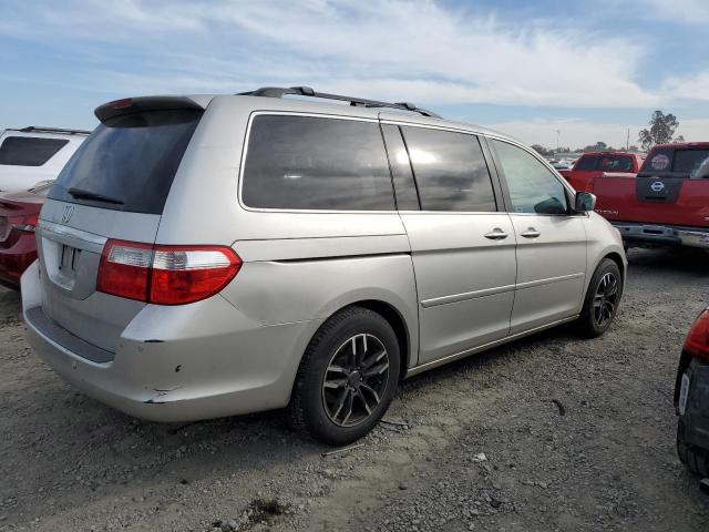 5FNRL38856B022466 - 2006 HONDA ODYSSEY TO SILVER photo 3