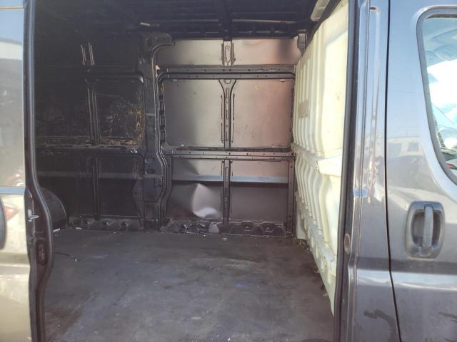 3C6TRVDG4JE120276 - 2018 RAM PROMASTER GRAY photo 10