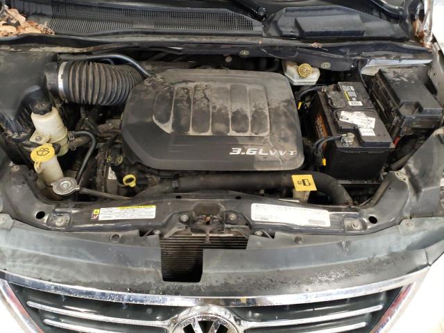 2C4RVABGXCR390950 - 2012 VOLKSWAGEN ROUTAN SE WHITE photo 12