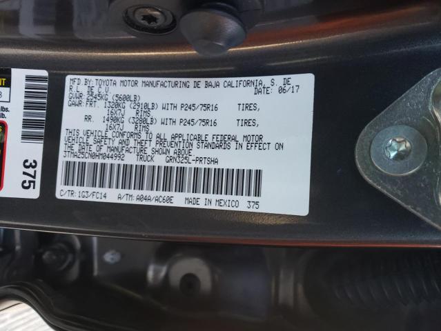 3TMAZ5CN0HM044992 - 2017 TOYOTA TACOMA DOU 灰色 照片 12