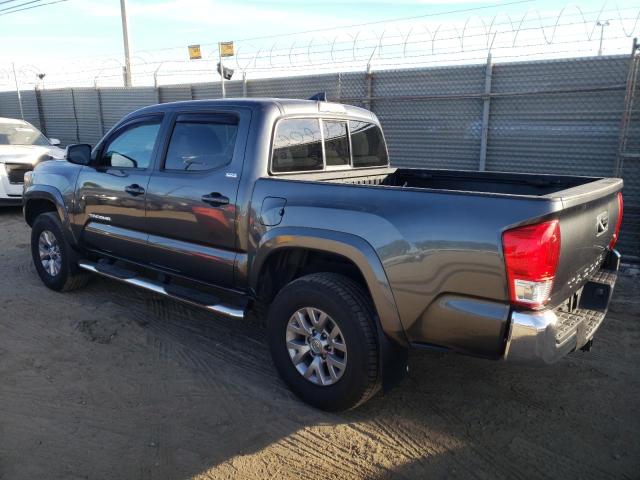 3TMAZ5CN0HM044992 - 2017 TOYOTA TACOMA DOU 灰色 照片 2