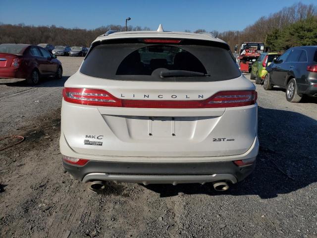 5LMTJ3DHXHUL30835 - 2017 LINCOLN MKC RESERV WHITE photo 6