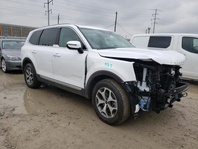 5XYP34HC6NG321571 - 2022 KIA TELLURIDE WHITE photo 4