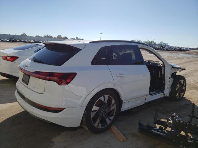 WA1AAAGE6NB007968 - 2022 AUDI E-TRON PRE WHITE photo 3