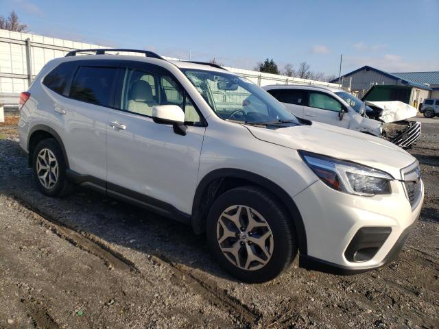 JF2SKAFCXMH500671 - 2021 SUBARU FORESTER P WHITE photo 4