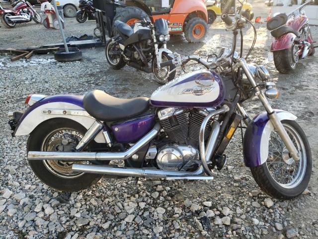 1HFSC3204TA105658 - 1996 HONDA VT1100 C2 TWO TONE photo 9