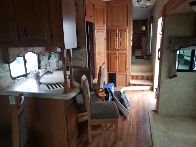 4YDF3482074702950 - 2007 KEYSTONE MONTANA WHITE photo 5