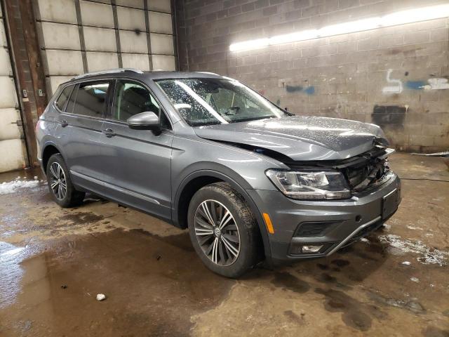 3VV2B7AX8KM117401 - 2019 VOLKSWAGEN TIGUAN SE SILVER photo 4