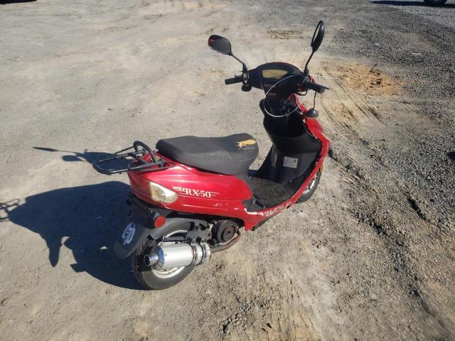 L5YACBPZXH1140650 - 2017 OTHER SCOOTER/MO RED photo 4