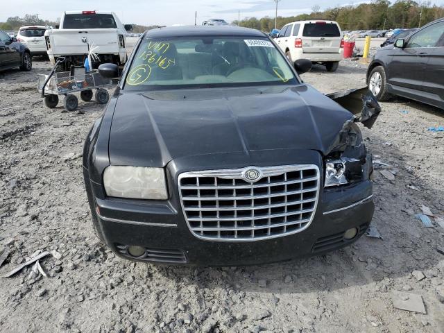 2C3LA53G38H136165 - 2008 CHRYSLER 300 TOURIN BLACK photo 5