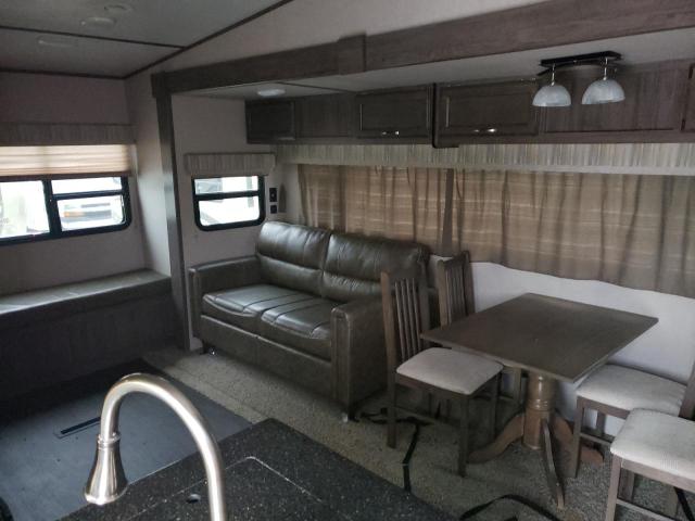 54CFM4T27K4****** - 2019 WINNEBAGO MINNIE WHITE photo 6