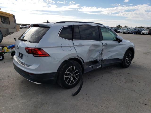 3VV3B7AX6KM066405 - 2019 VOLKSWAGEN TIGUAN SE WHITE photo 3