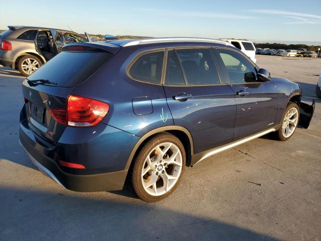 WBAVL1C5XFVY27572 - 2015 BMW X1 XDRIVE2 BLUE photo 3