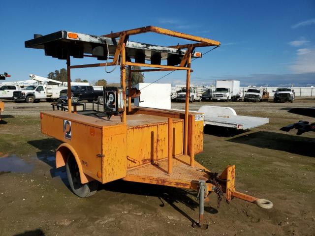 5275663 - 1999 UTILITY TRAILER ORANGE photo 1