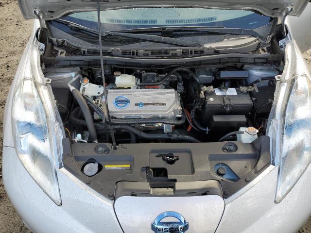 JN1AZ0CP3CT025385 - 2012 NISSAN LEAF SV SILVER photo 11