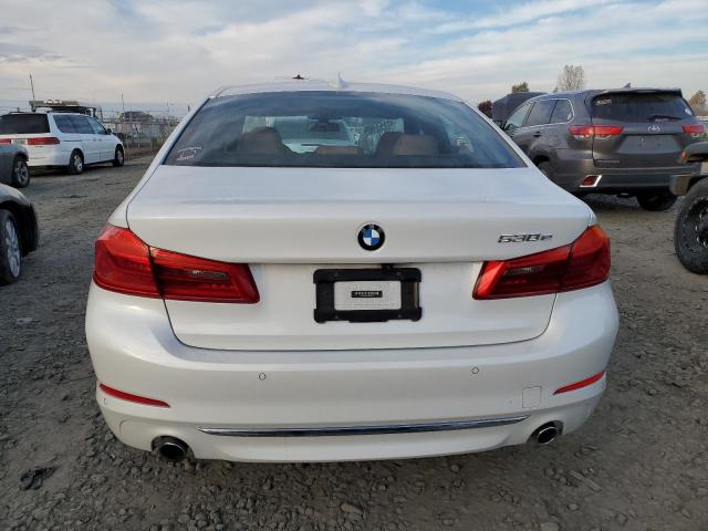 WBAJB1C5XJB084178 - 2018 BMW 530XE WHITE photo 6