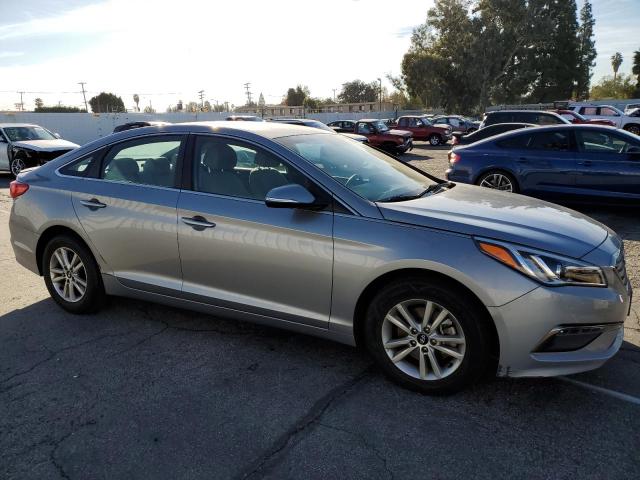 5NPE24AA3FH113497 - 2015 HYUNDAI SONATA ECO SILVER photo 4