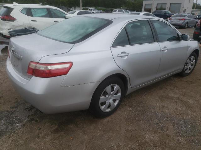 4T1BE46KX9U413037 - 2009 TOYOTA CAMRY AUTO SILVER photo 3