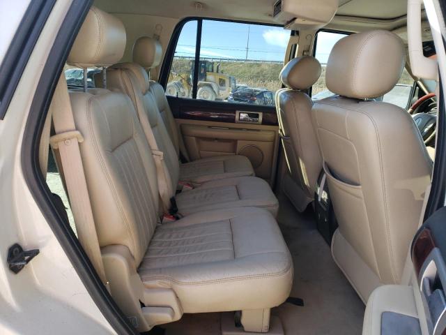 5LMFU285X6LJ23251 - 2006 LINCOLN NAVIGATOR 白色 照片 11
