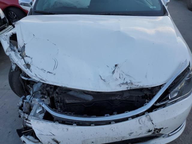 2C4RC1GG6JR274124 - 2018 CHRYSLER PACIFICA L WHITE photo 12