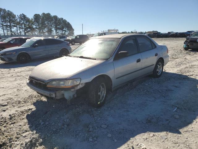 1HGCF8540WA166772 - 1998 HONDA ACCORD DX SILVER photo 1