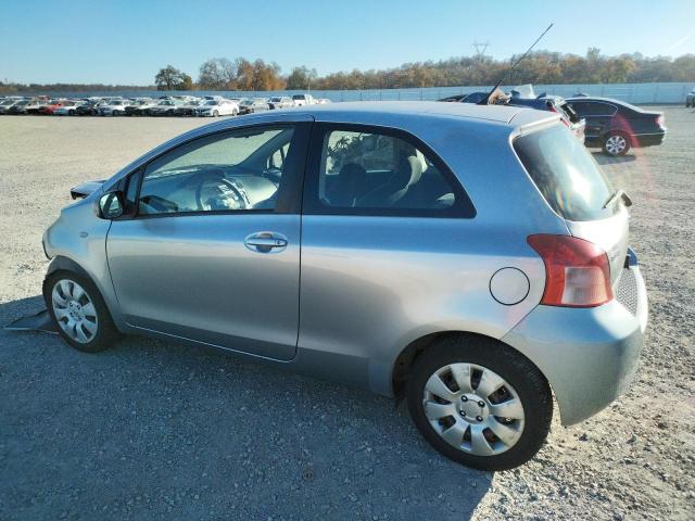 JTDJT923185149622 - 2008 TOYOTA YARIS SILVER photo 2