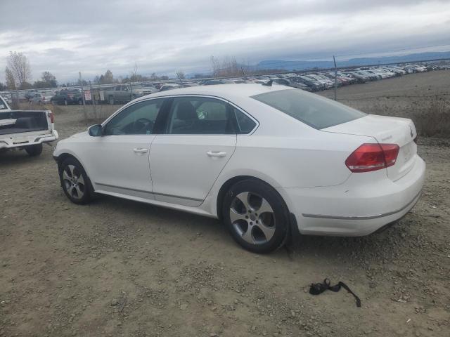 1VWCN7A39DC071313 - 2013 VOLKSWAGEN PASSAT SEL WHITE photo 2