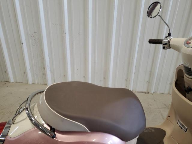 LALAF7011E3102727 - 2014 HONDA NCH50 PINK photo 6