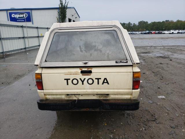 JT4RN50R1F0064142 - 1985 TOYOTA PICKUP 1/2 BEIGE photo 6