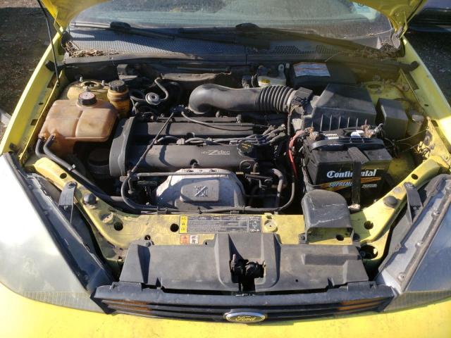 1FAFP34341W258070 - 2001 FORD FOCUS YELLOW photo 11