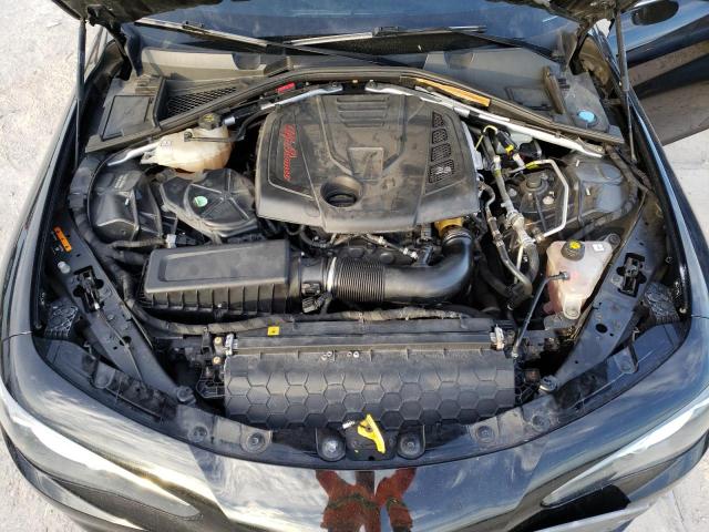 ZARFAEDN5H7551205 - 2017 ALFA ROMEO GIULIA Q4 BLACK photo 11