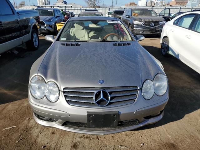 WDBSK75F15F095860 - 2005 MERCEDES-BENZ SL 500 SILVER photo 5