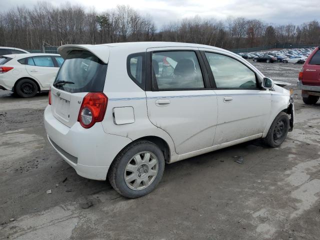 KL1TD6DE7AB101575 - 2010 CHEVROLET AVEO LS WHITE photo 3