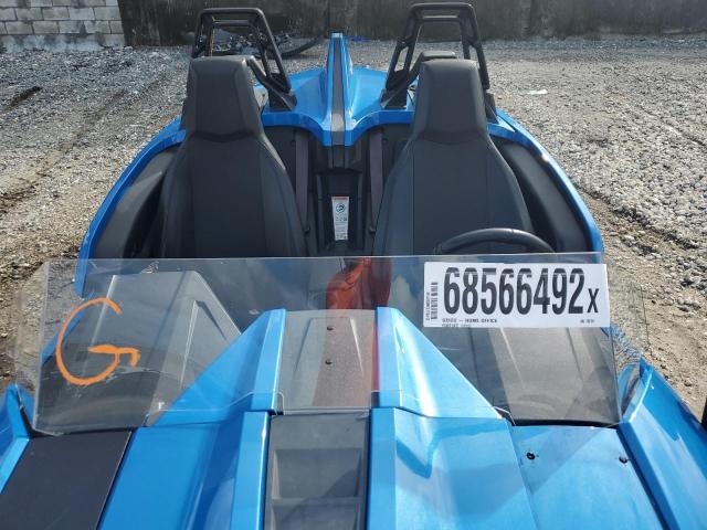 57XAAPHD9L8139185 - 2020 POLARIS SLINGSHOT BLUE photo 10