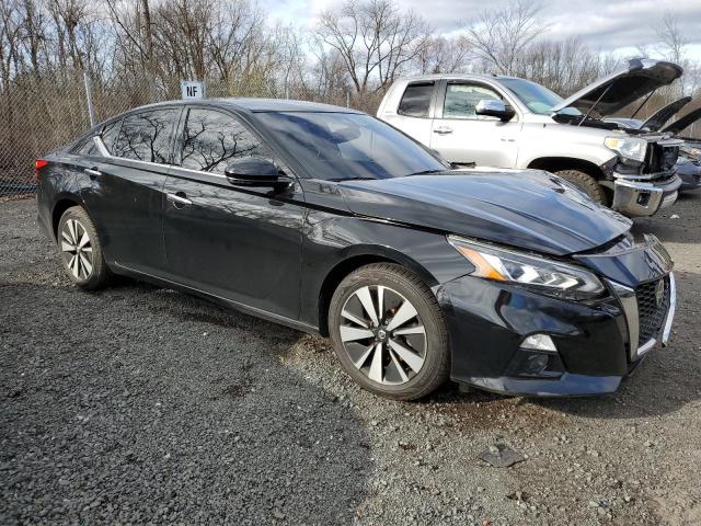 1N4BL4EVXKC166528 - 2019 NISSAN ALTIMA SL BLACK photo 4