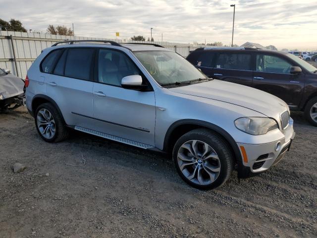 5UXZV8C58D0C15213 - 2013 BMW X5 XDRIVE5 SILVER photo 4