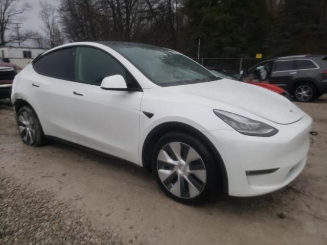 5YJYGDEE9MF118825 - 2021 TESLA MODEL Y WHITE photo 4