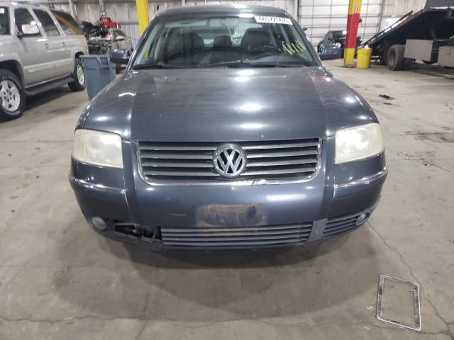 WVWPD63BX2P307785 - 2002 VOLKSWAGEN PASSAT GLS CHARCOAL photo 5