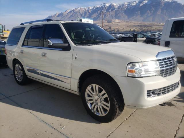 5LMFU28508LJ11175 - 2008 LINCOLN NAVIGATOR თეთრი ფოტო 4