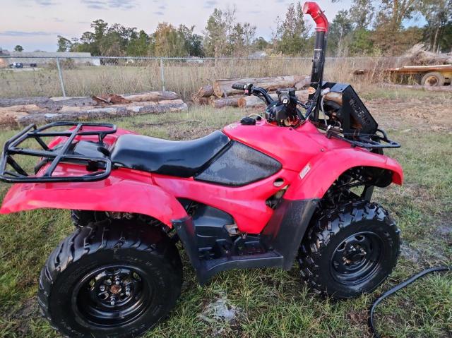 1HFTE350GA4304345 - 2010 HONDA TRX420 FM RED photo 5