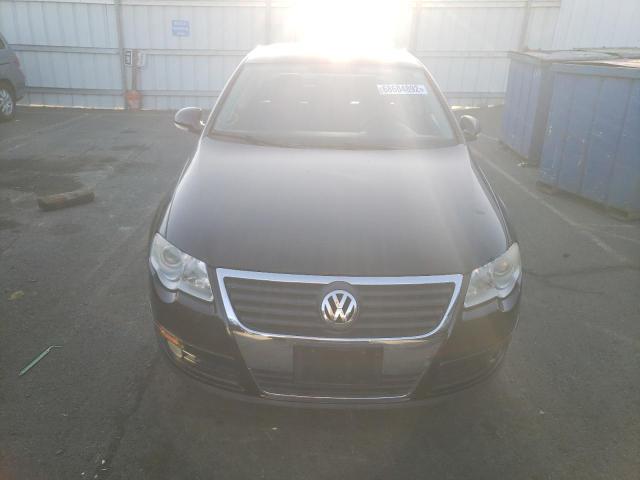 WVWJK73C29P054496 - 2009 VOLKSWAGEN PASSAT TUR BLACK photo 5