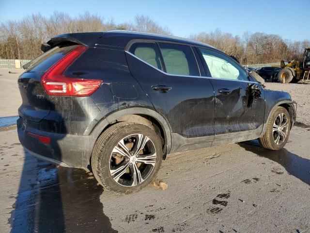 YV4162UL0N2677710 - 2022 VOLVO XC40 T5 IN BLACK photo 3