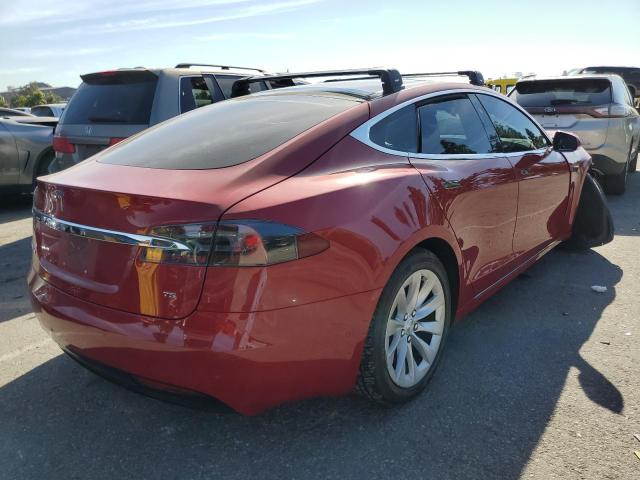 5YJSA1E15HF178951 - 2017 TESLA MODEL S წითელი ფოტო 3